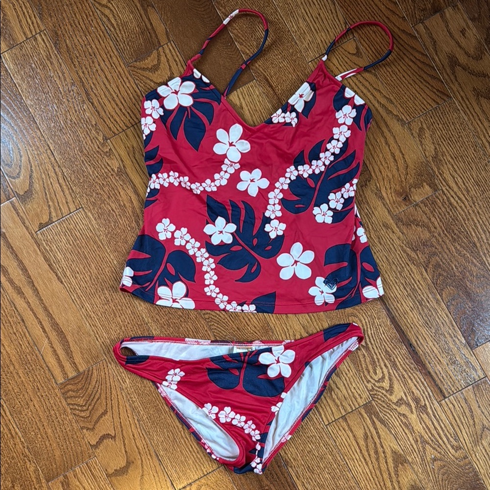 Red Floral Two-Piece Tankini Swimsuit